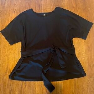 Worthington Women’s Black Top
Size: OX